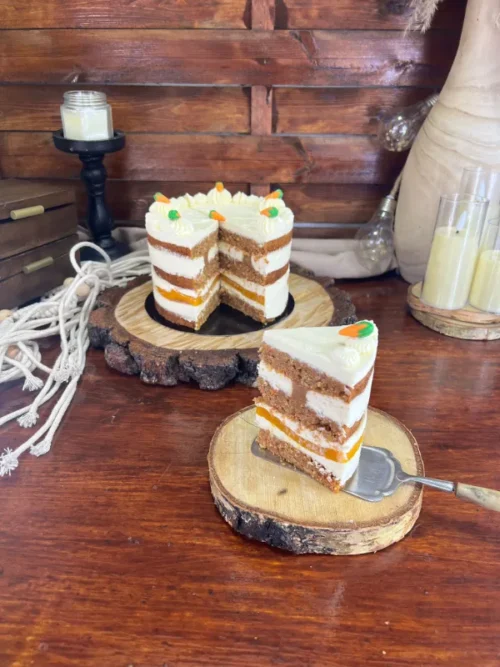 Tort Exotic Carrot Cake - imagine 2