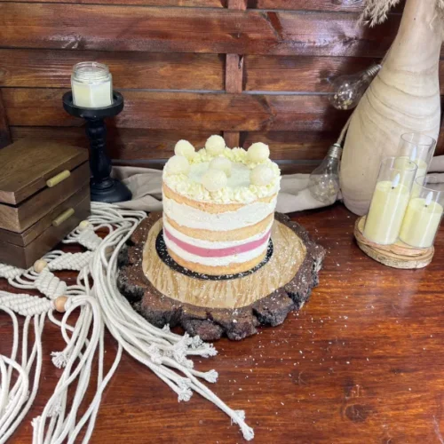 Tort Raffaello și Zmeură de la Something Sweet by Adelina Sontea - Blat fără gluten, cocos și zmeură